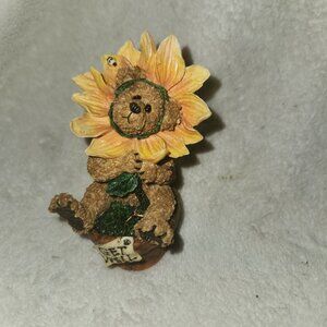 "Posey B. Goodcheer" **Retired** First Edition Boyds Bears Bearstone Figurine